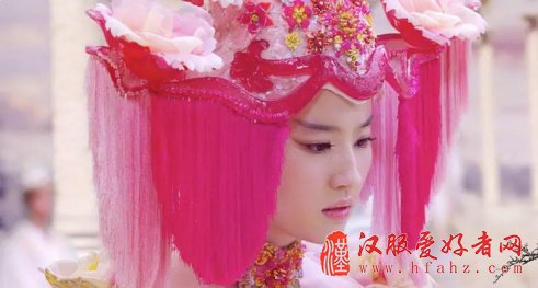 【本网综合】关晓彤新剧造型遭吐槽 盘点古装剧中的“奇葩”造型