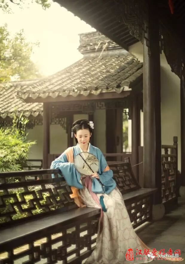  华夏复兴，衣冠先行——发扬传统文化不能忘了衣冠