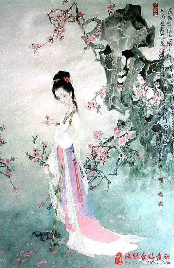 林黛玉
两弯似蹙非蹙笼烟眉,一双似喜非喜含情目
态生两靥之愁,娇袭一身之病
泪光点点,娇喘微微
闲静时如姣花照水,行动处似弱柳扶风
心较比干多一窍,病如西子胜三分