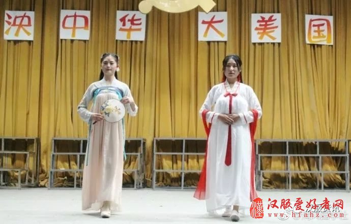 “泱泱中华，大美国风” -----湘南幼专清风国学社汉服展示晚会活动圆满结束