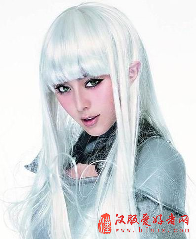 范冰冰演绎练霓裳古装发型突显魔女魅力(图)