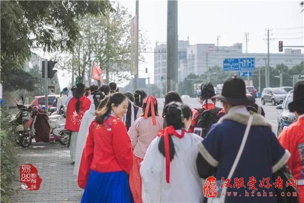 丁酉年汉服出行日暨昆山首家汉文化展示厅揭牌仪式