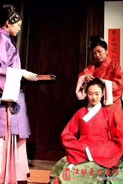 汉服发簪——青丝渐绾玉搔头，簪就三千繁华梦