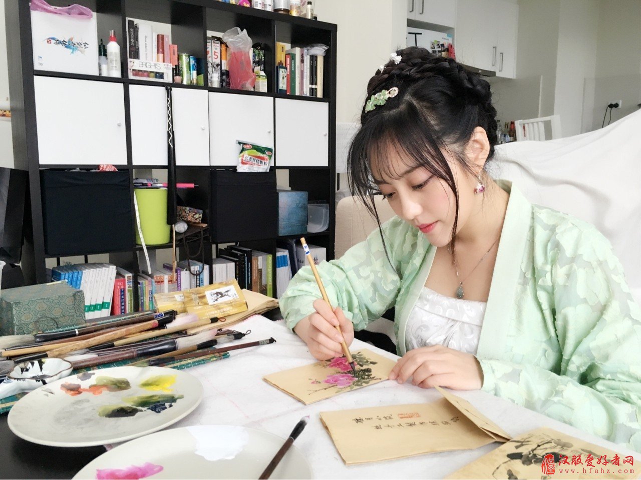  穿汉服上街是怎样一段奇妙经历呢？