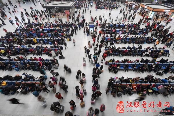 中国春运影响遍及全球 俄媒：“中华世界”已然