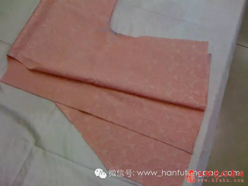  汉服的裁剪--交领半臂