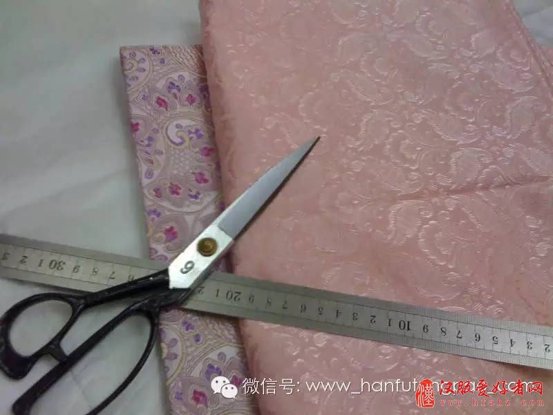  汉服的裁剪--交领半臂