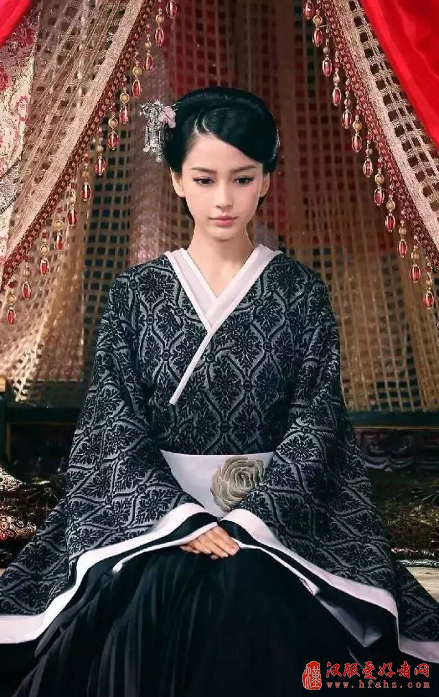  十二位一线女星汉服出镜，美得令人窒息