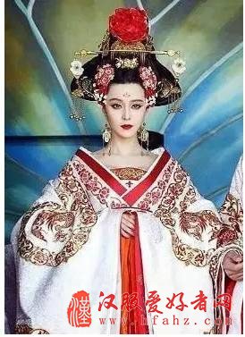  十二位一线女星汉服出镜，美得令人窒息