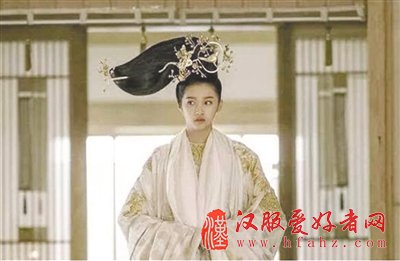 解读荧屏“贺岁档”唯一古装大剧《凤囚凰》遭群嘲的背后因素