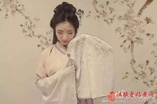  惟汉服与君不可辜负