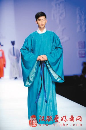 美丽的汉服(组图)