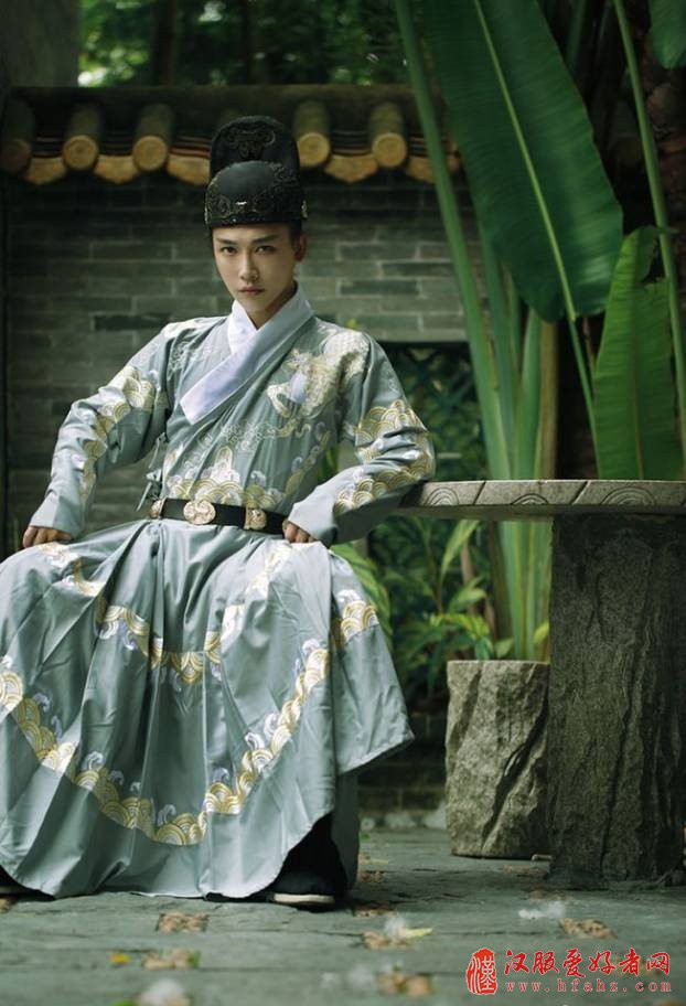  汉服飞鱼服——皇家特典