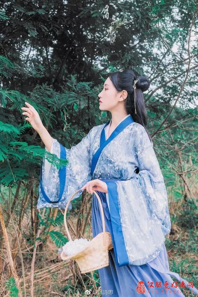  【汉服美图】腐草为萤