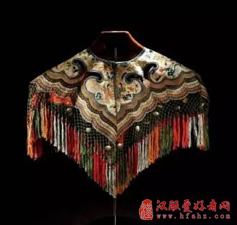  汉服元素——云肩，汉族服装重要的特征之一