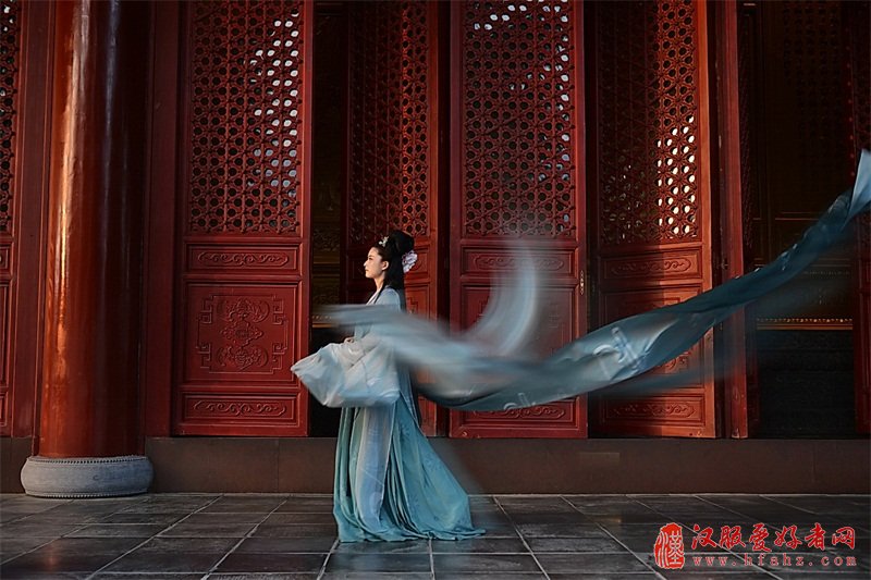 云南本土摄影师耘耘众生的古风世界