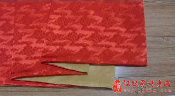  两种斗篷的制作方法
