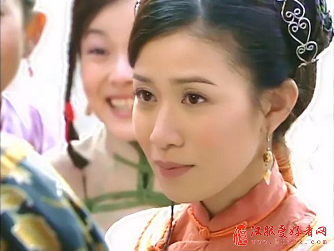 关晓彤《凤求凰》太辣眼 那些年TVB的古装才叫美