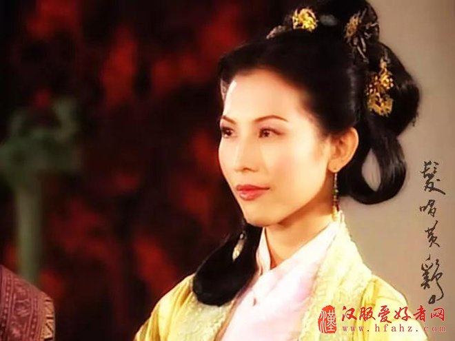 关晓彤《凤求凰》太辣眼 那些年TVB的古装才叫美