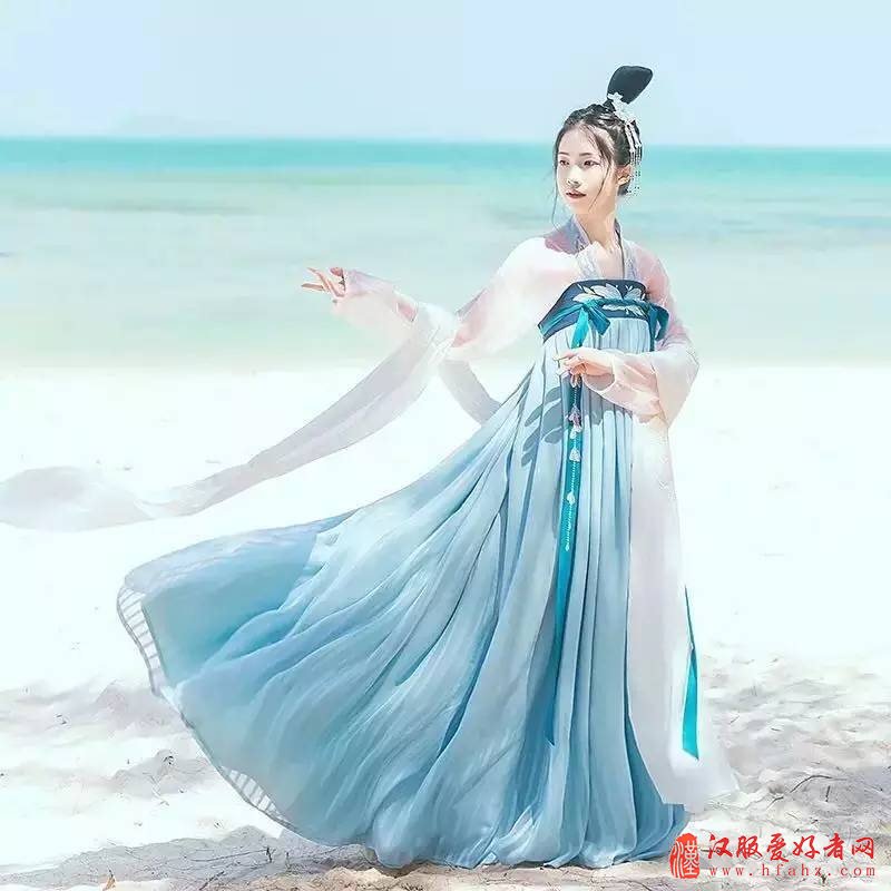  穿着汉服去旅行丨五一旅游汉服穿衣攻略