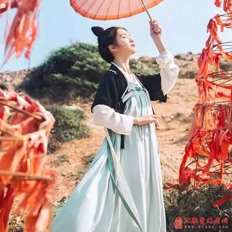  穿着汉服去旅行丨五一旅游汉服穿衣攻略