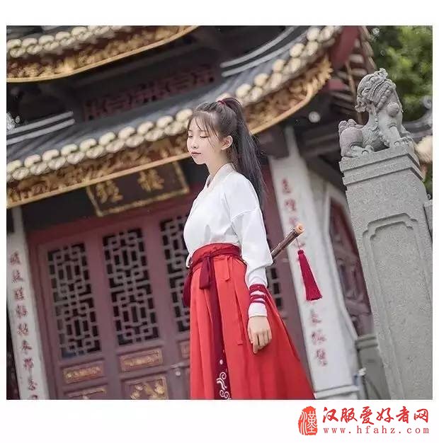  穿着汉服去旅行丨五一旅游汉服穿衣攻略