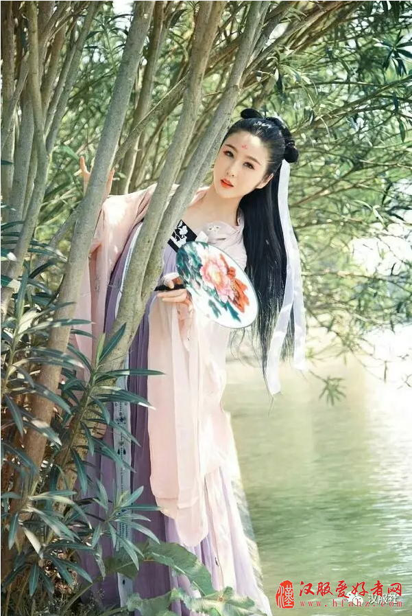  给想了解汉服和反对汉服的人