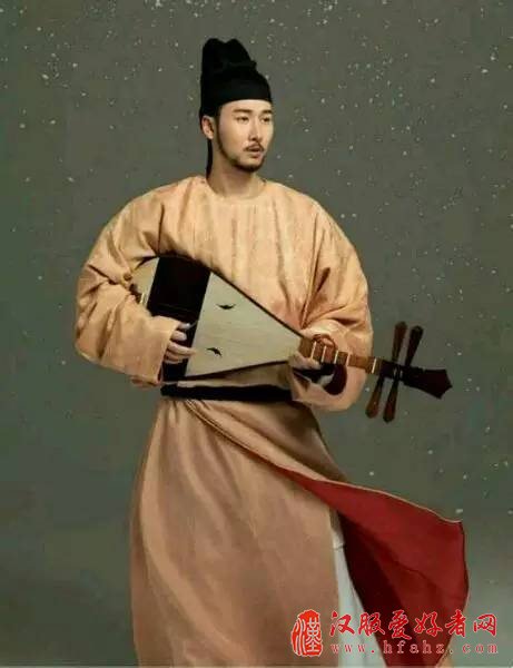 襕衫出现在唐代,流行于宋明.
