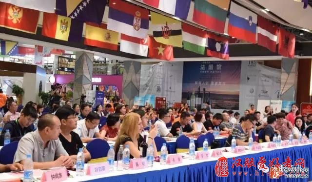 岳阳传统文化汉服社参加中国（长沙）酒文化节