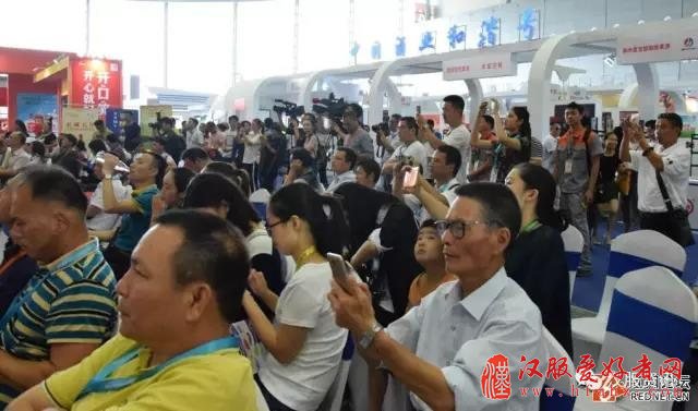 岳阳传统文化汉服社参加中国（长沙）酒文化节