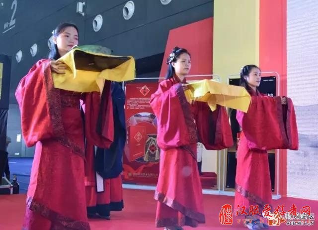 岳阳传统文化汉服社参加中国（长沙）酒文化节