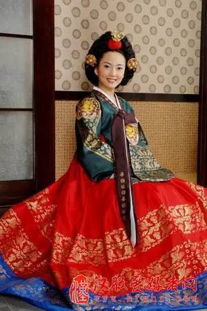  汉服韩服和服，本是同根生相煎何太急！（上）
