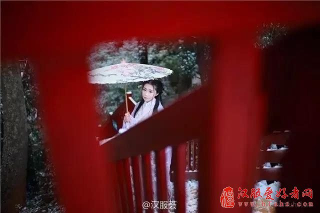  汉服，遇见你是我一生的春暖花开