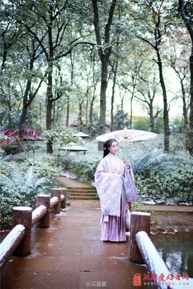  汉服，遇见你是我一生的春暖花开