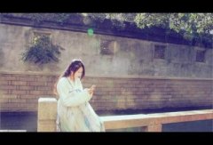 女子自制汉服拍微电影弘扬文化