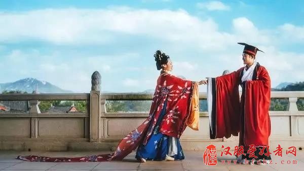  衣冠归来，大美汉服