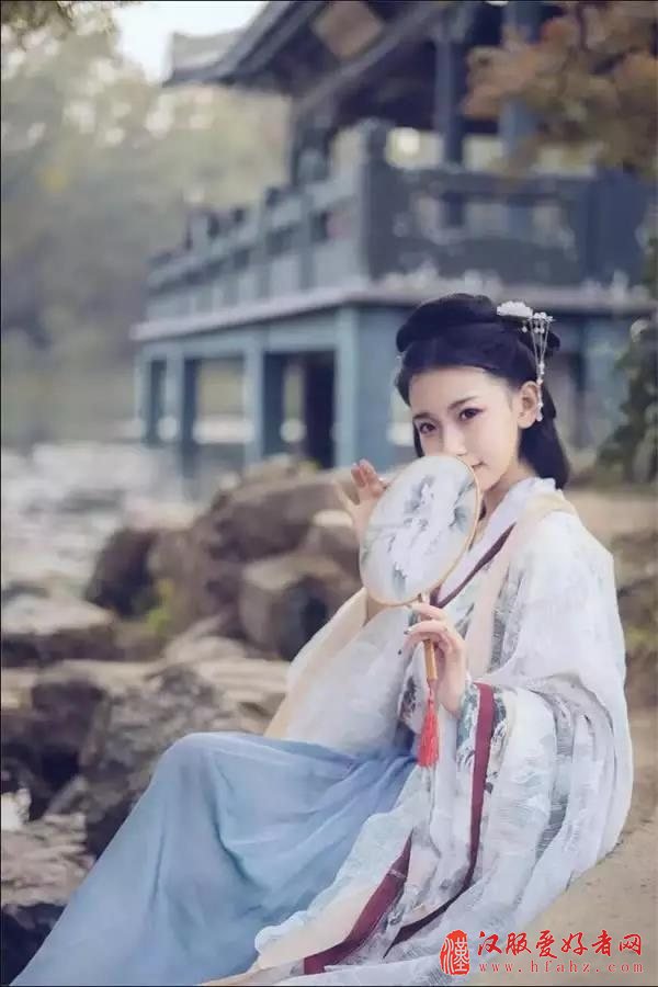  衣冠归来，大美汉服
