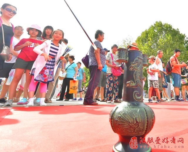 过七夕，快来看汉服美女！玩投壶、绣荷包…今天的运河文化广场太嗨了！