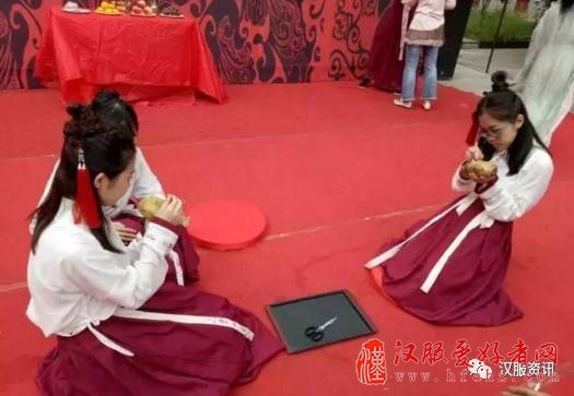 2017年天河山景区首届女儿（笄礼）节隆重举行