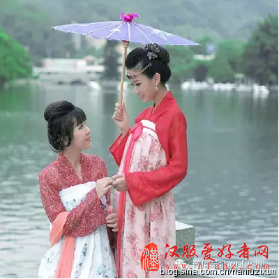  如何区别汉服与影楼装