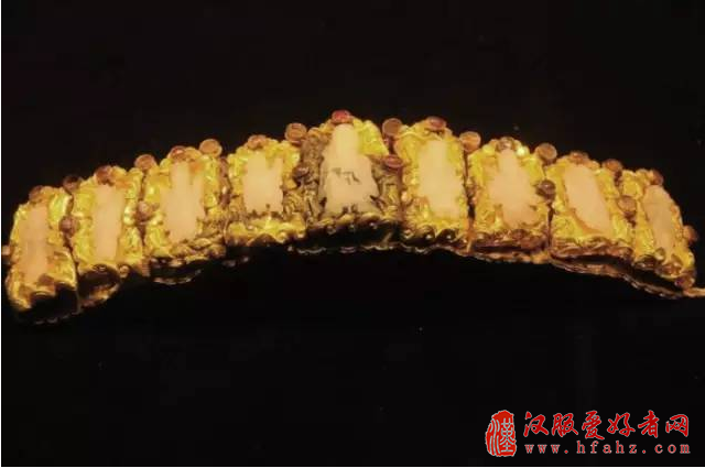  古代女子的头顶风光