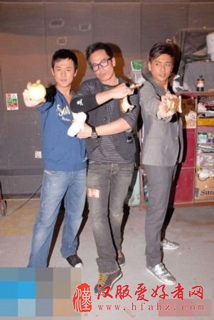 杨幂谢霆锋张柏芝吴奇隆刘诗诗霍建华陈乔恩 明星古装戏外搞怪照片大集合