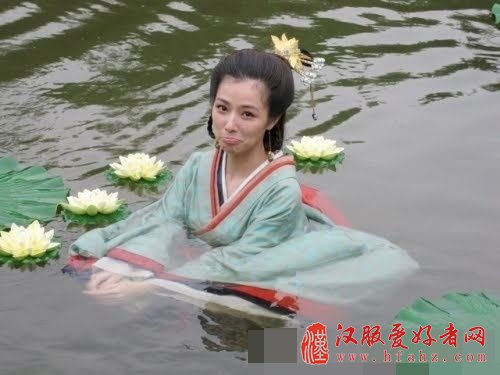 杨幂谢霆锋张柏芝吴奇隆刘诗诗霍建华陈乔恩 明星古装戏外搞怪照片大集合