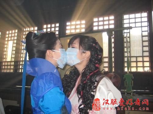 杨幂谢霆锋张柏芝吴奇隆刘诗诗霍建华陈乔恩 明星古装戏外搞怪照片大集合