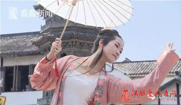 汉服热:传统文化复兴还是作秀?
