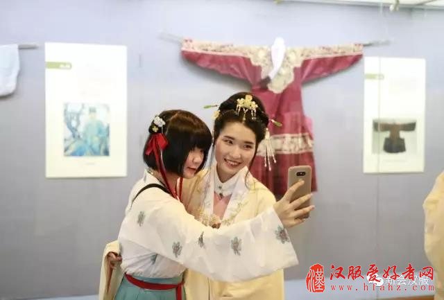 百代风雅汉服展圆满落幕