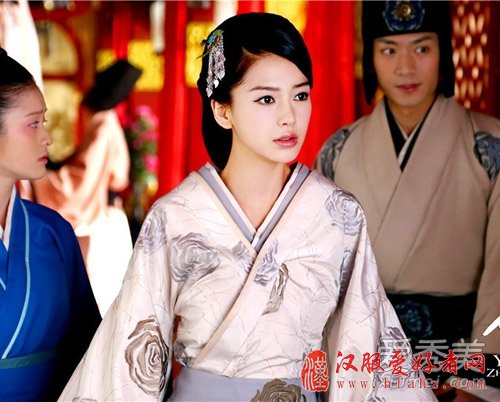  《云中歌》baby唯美造型 汉服首秀美了观众的心