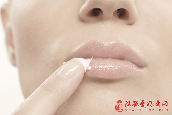 李胜基俞灏明神似 数相似明星
