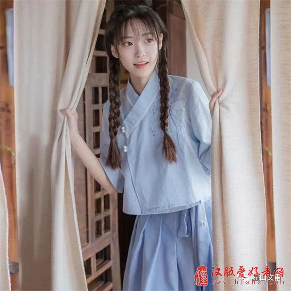  穿汉服的菇凉才最美！宛如仙女一般不食人间烟火