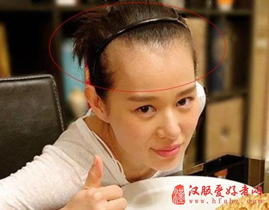 胡杏儿产后脱发严重，杜江晒大额头的霍思燕，看到杨幂忍不住笑了
